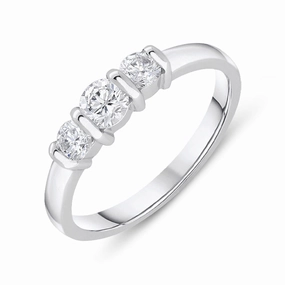 18ct White Gold 0.50ct Diamond Trilogy Bar Set Ring