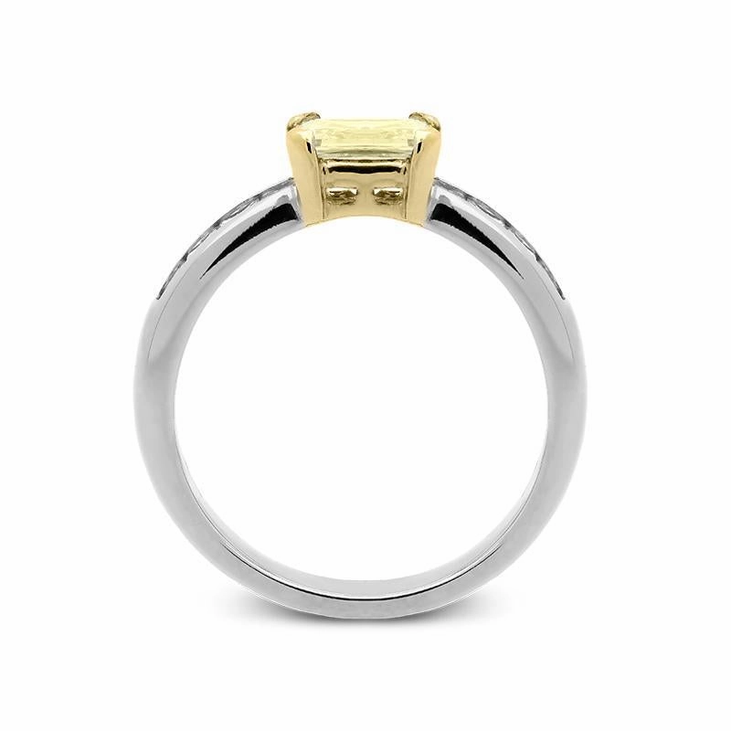 18ct White Gold 1.06ct Yellow Diamond Emerald Cut Ring D