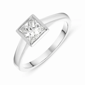 18ct White Gold 1.12ct Diamond Princess Cut Solitaire Ring