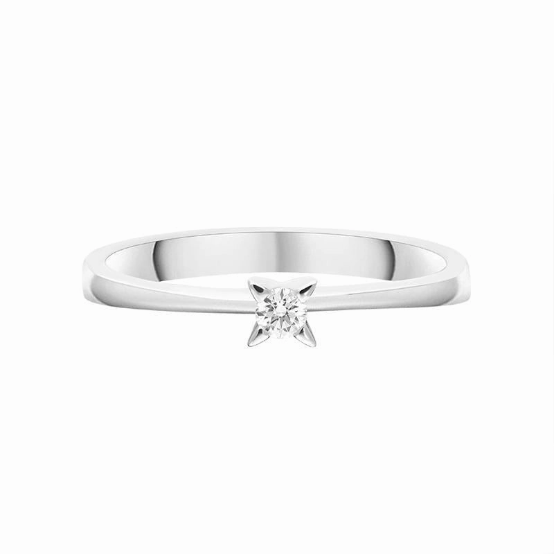 18ct White Gold Brilliant Cut Diamond Shoulder Solitaire Ring