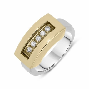 18ct White Gold Diamond Curved Oblong Ring