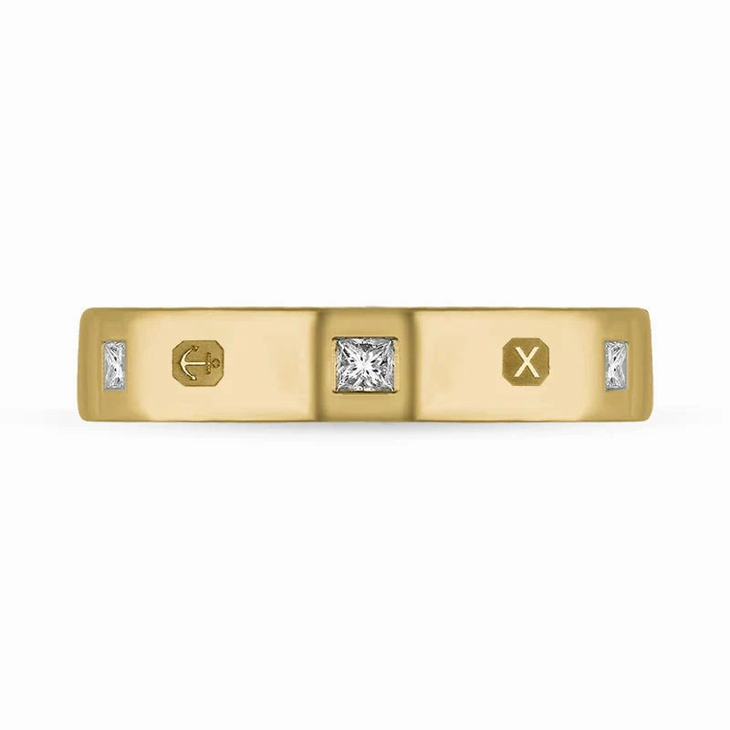 18ct Yellow Gold 0.18ct Diamond Queen's Jubilee Hallmark Princess Cut 4mm Ring D