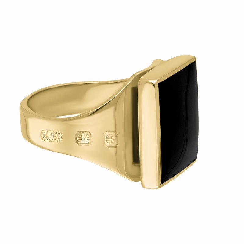 18ct Yellow Gold Whitby Jet Queen's Jubilee Hallmark Small Square Ring D