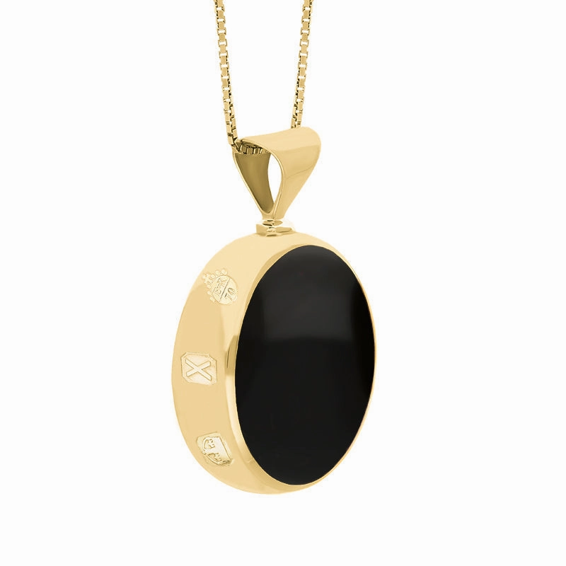 9ct Yellow Gold Whitby Jet Lapis Lazuli Queens Jubilee Hallmark Double Sided Round Necklace D