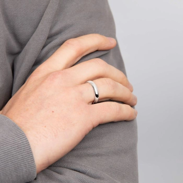 Beginnings  Sterling Silver Plain Band Ring R276