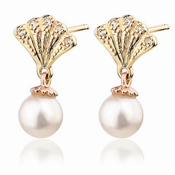 Clogau Windsor 9ct Gold White Topaz Pearl Stud Earrings