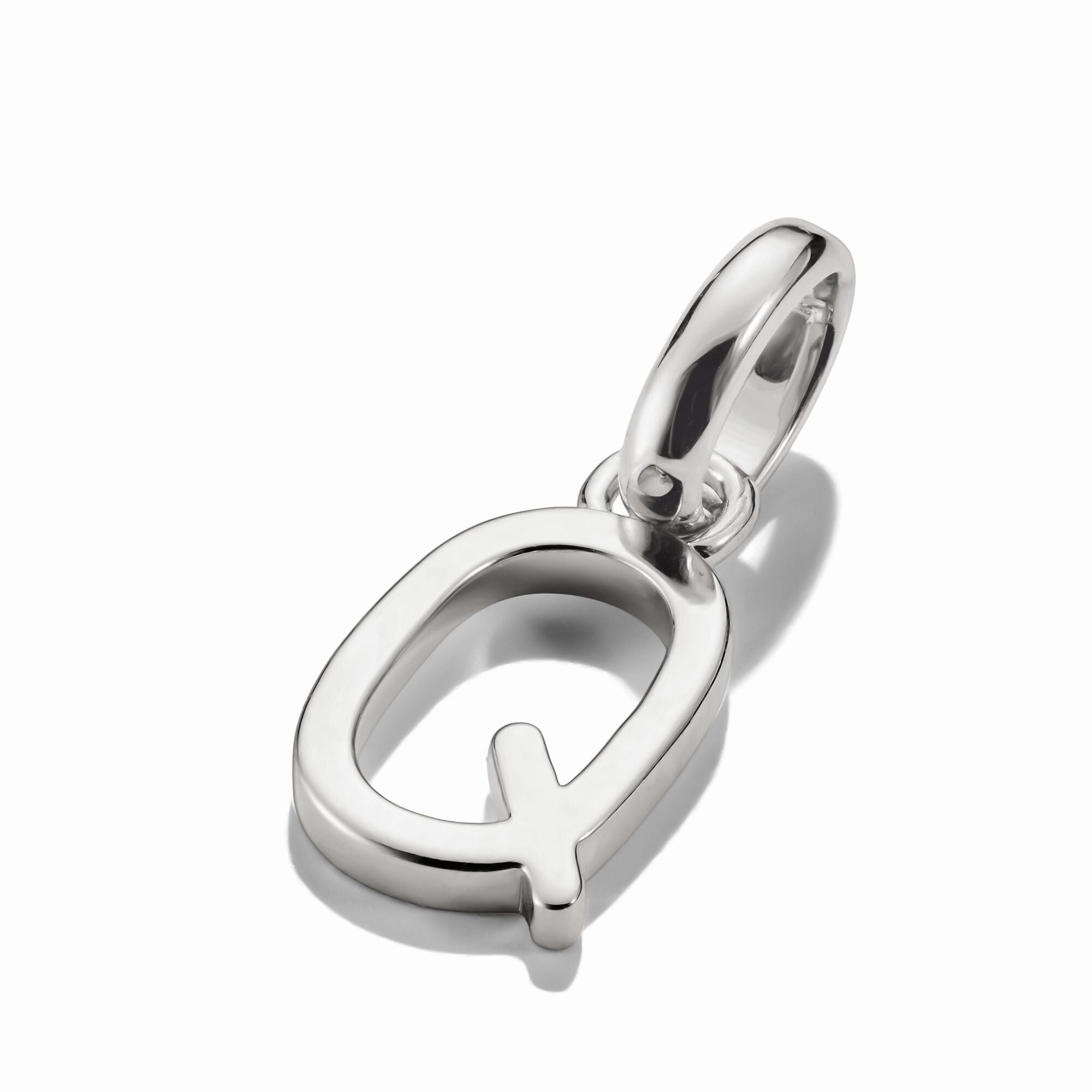 Connect Charm letter Q Silver
