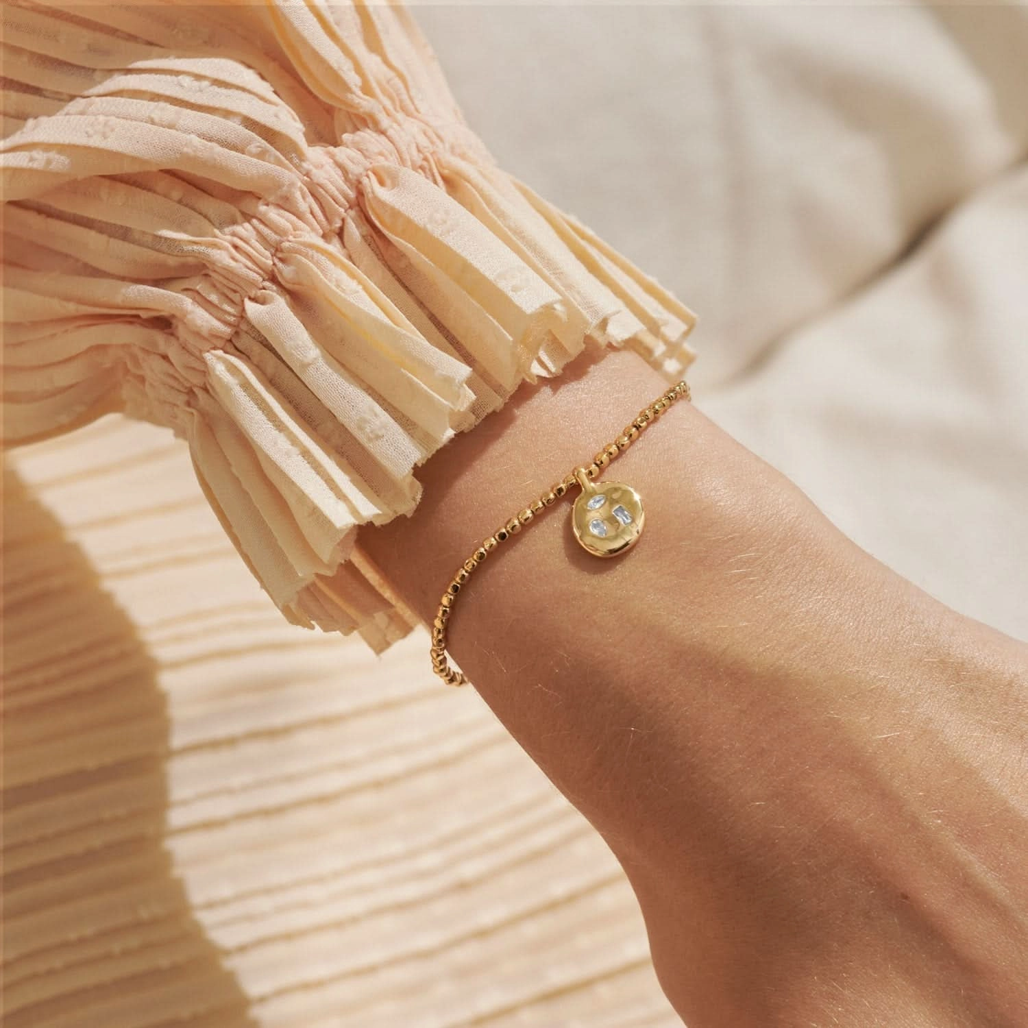 Dolce Vita Collect Adventures Gold Plated Bracelet 8499