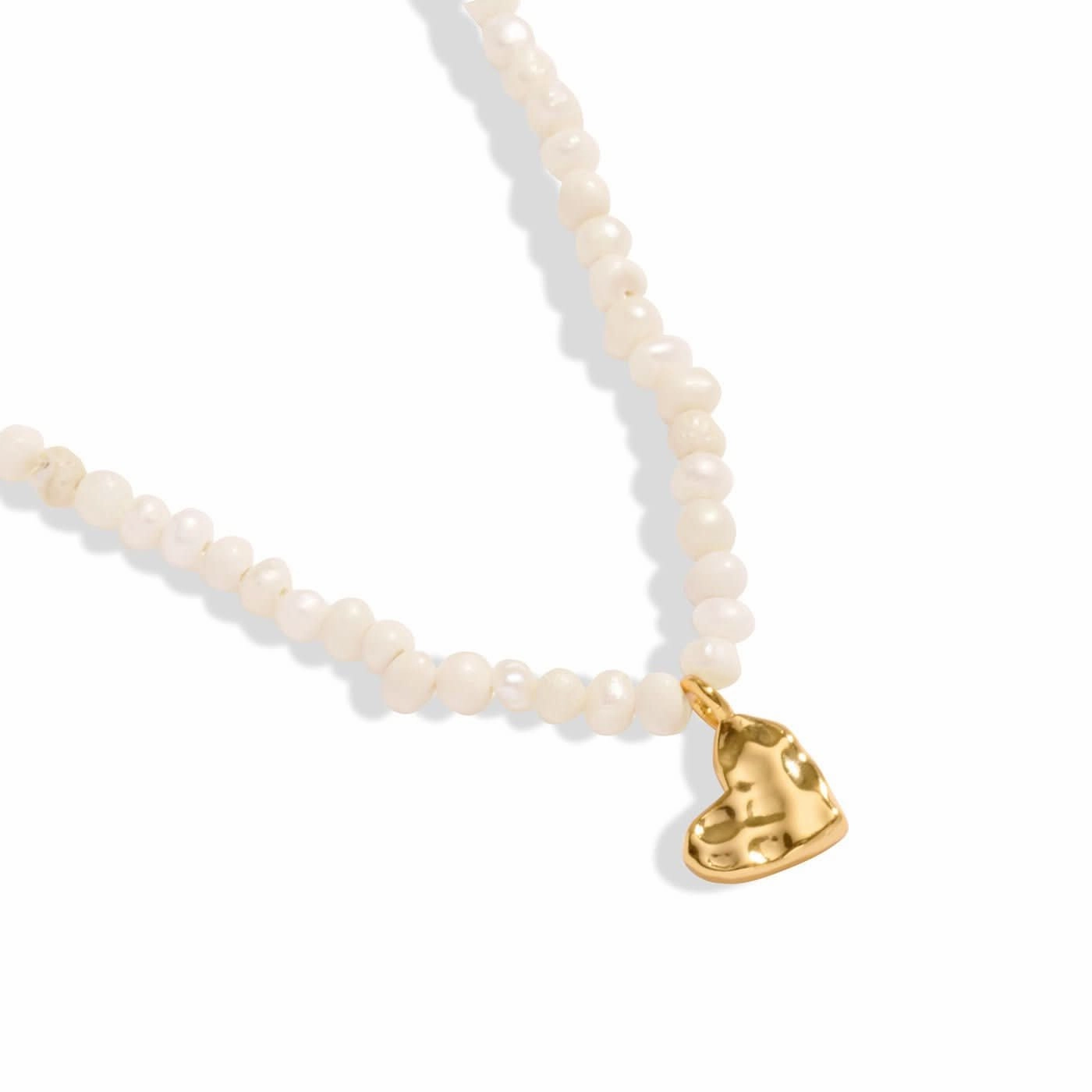 Mini Charms Natural Matte Pearl Heart Gold Plated Necklace 8607