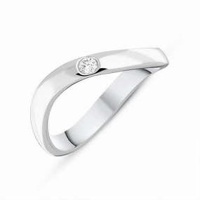 Platinum Diamond Curved Band Solitaire Ring