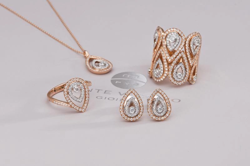 Ponte Vecchio 18ct Rose Gold 0.55ct Diamond Pear Earrings D