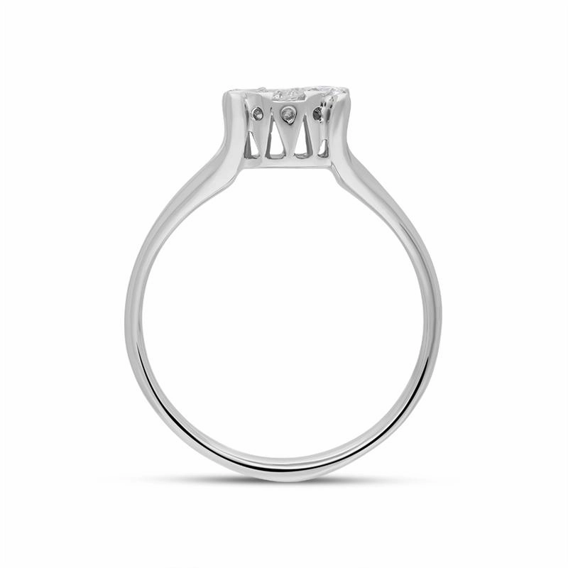 Ponte Vecchio White Gold Diamond Cluster Ring D