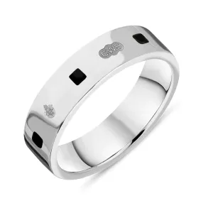 Sterling Silver Whitby Jet Queen's Jubilee Hallmark Princess Cut 5mm Ring D