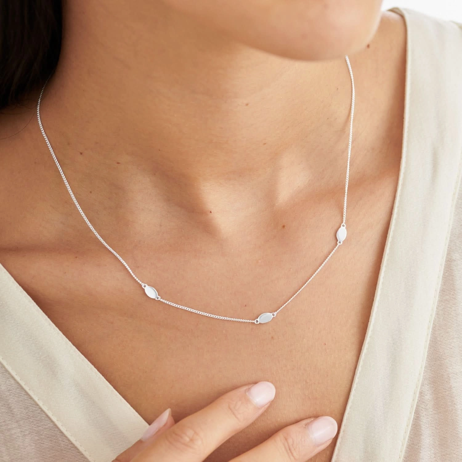 Sterling Silver Triple Oval Necklace JJS0136