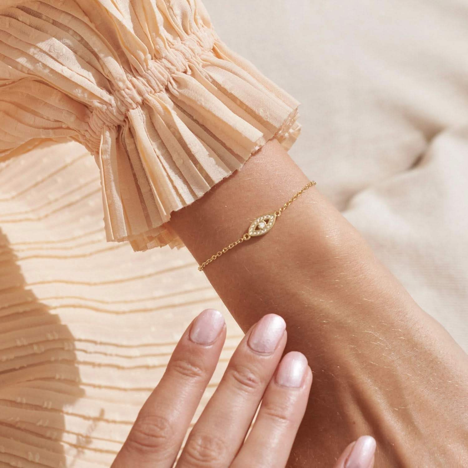 Style Stories Eye Gold Plated  Extender Bracelet 8451