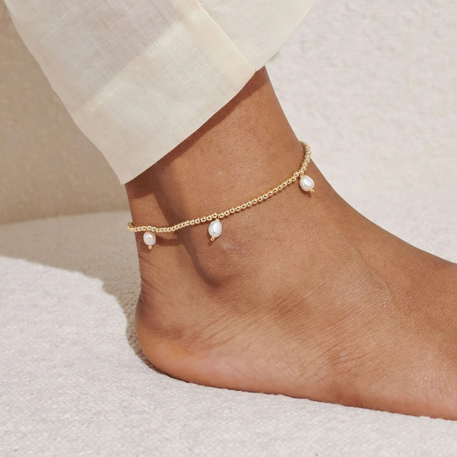 Three Pearl Gold Plated Anklet 8626